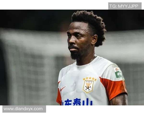 足球明星大崔的精彩人生与职业生涯全景介绍及相关图片展示